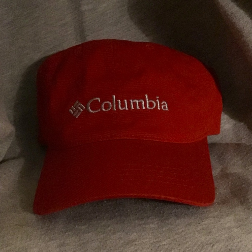 Columbia Red Hat Velcro Adjustable
